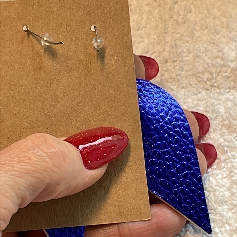 💐5/25 purple leather leaf teardrop metallic purple blue nice quality reversible - Picture 4 of 7